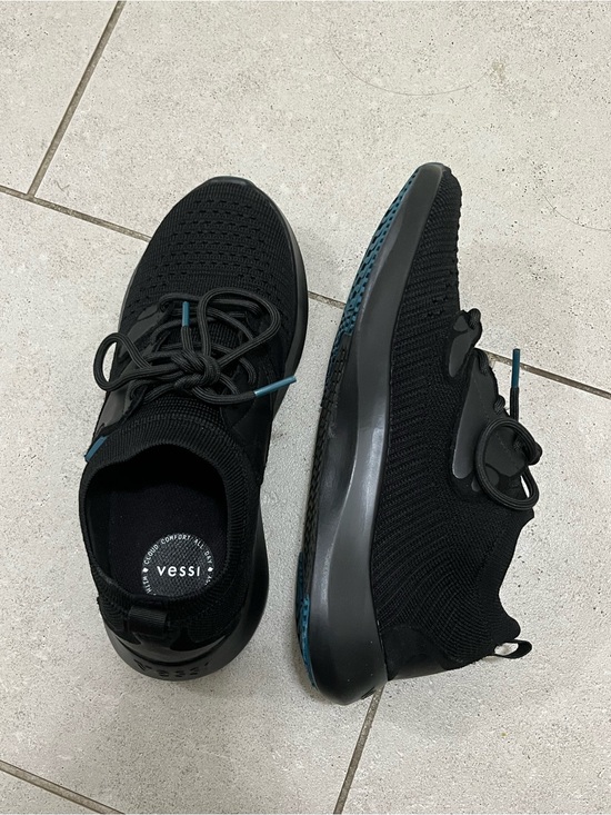 Vessi Shoes - New Waterproof Vessi Black Everyday Move Shoes (size 7)